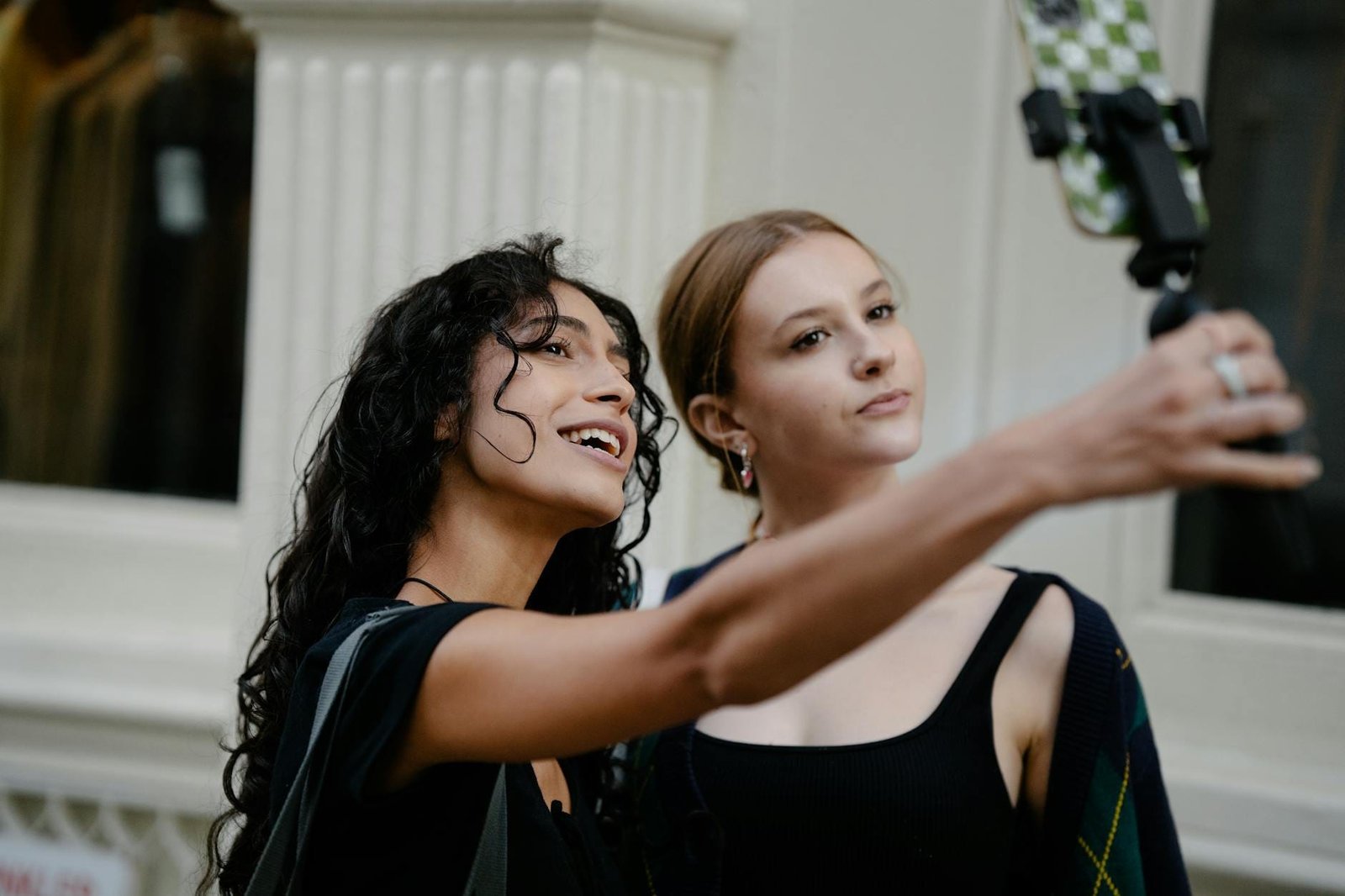 Anneau lumineux compact utilisé à courte distance pour un selfie